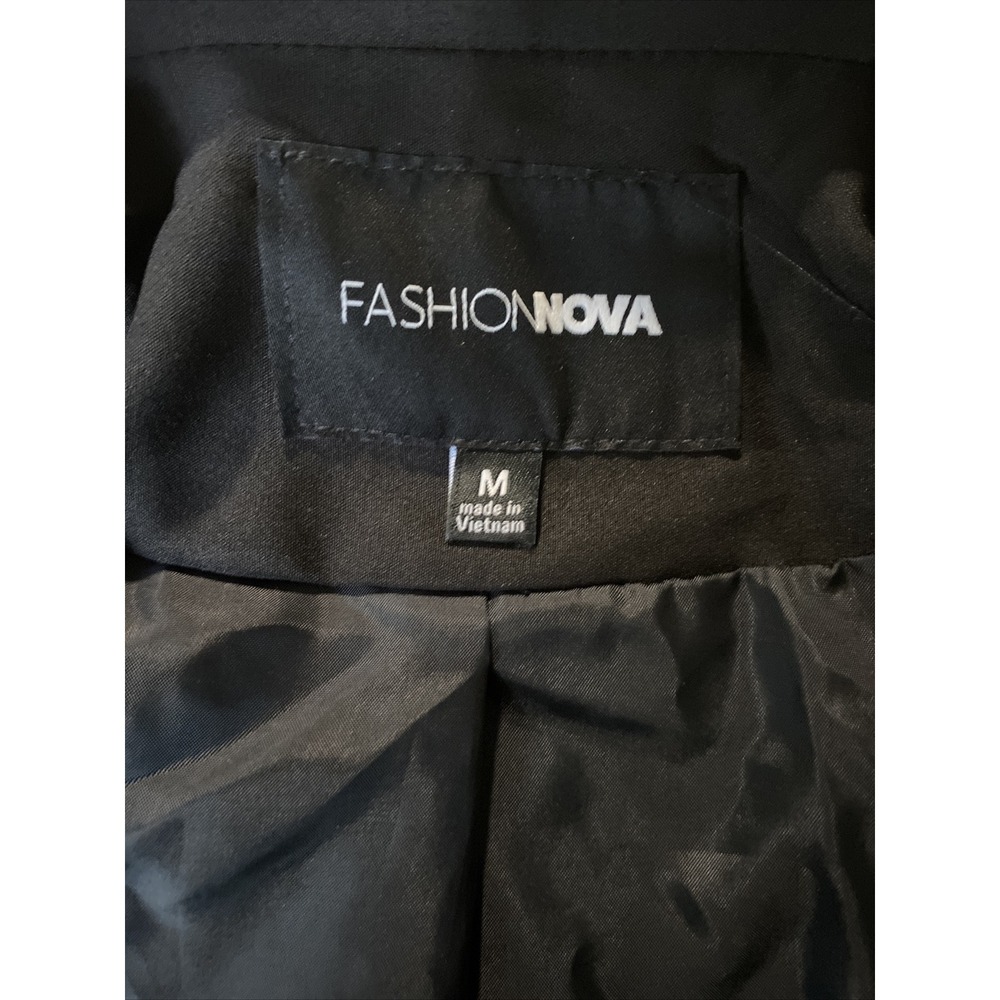 Fashion Nova Women's Business Casual Blazer Black Size Medium 3/4 Sleeve - Picture 4 of 6